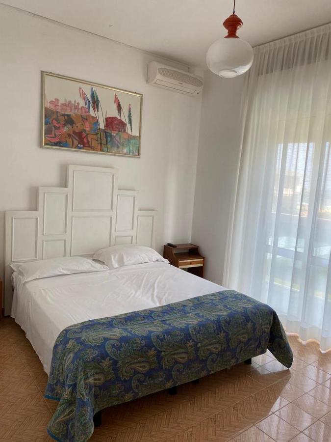 Hotel Laguna リド・ディ・イエゾロ エクステリア 写真